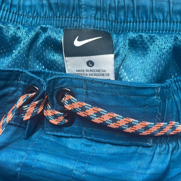 Nike, Large, mens swim shorts, teal green - Picture 2 of 7